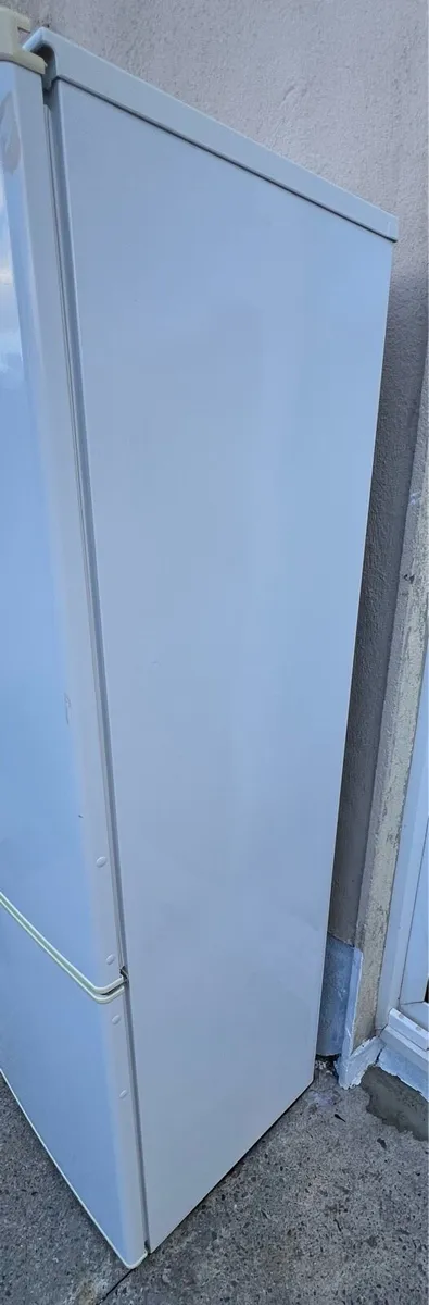 Fridge freezer - Image 3