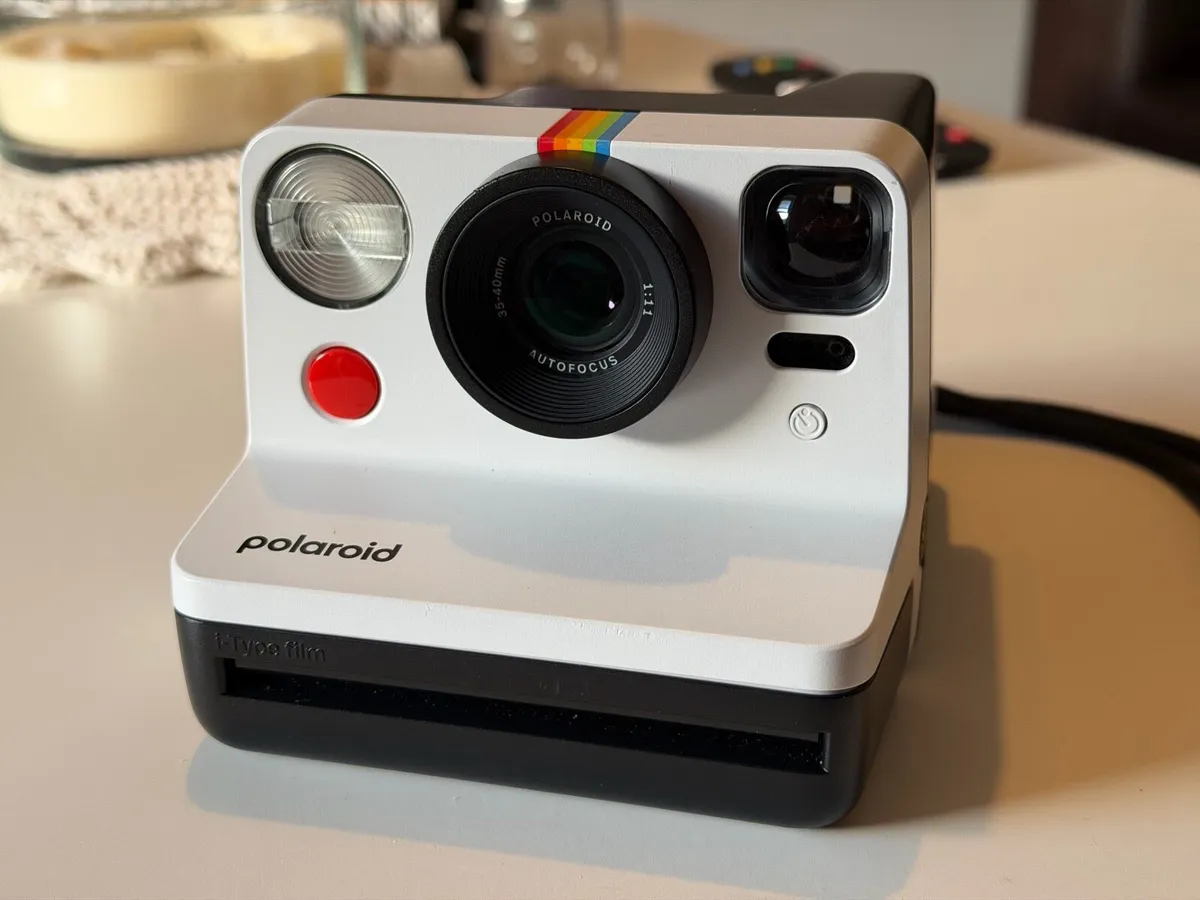Polaroid Now - Black and White - Image 1