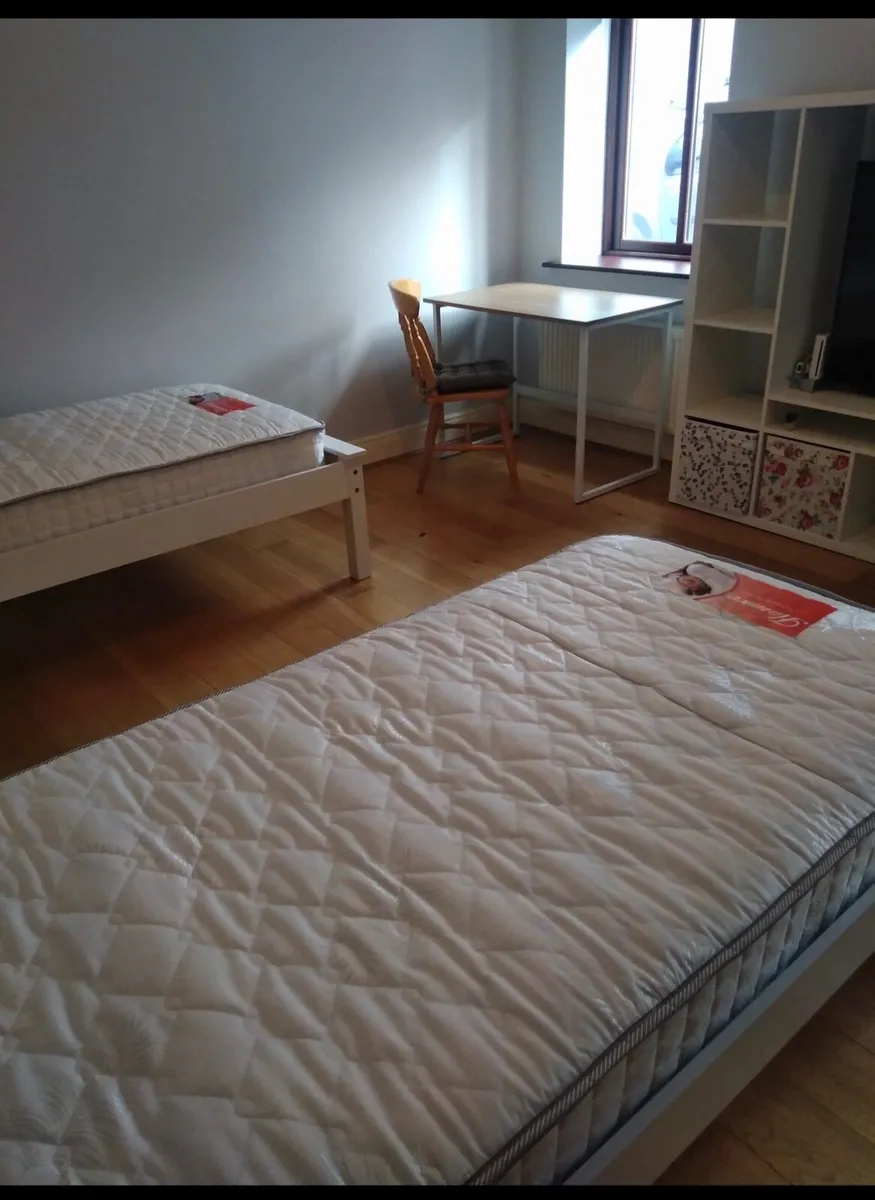 Room to rent - Image 3