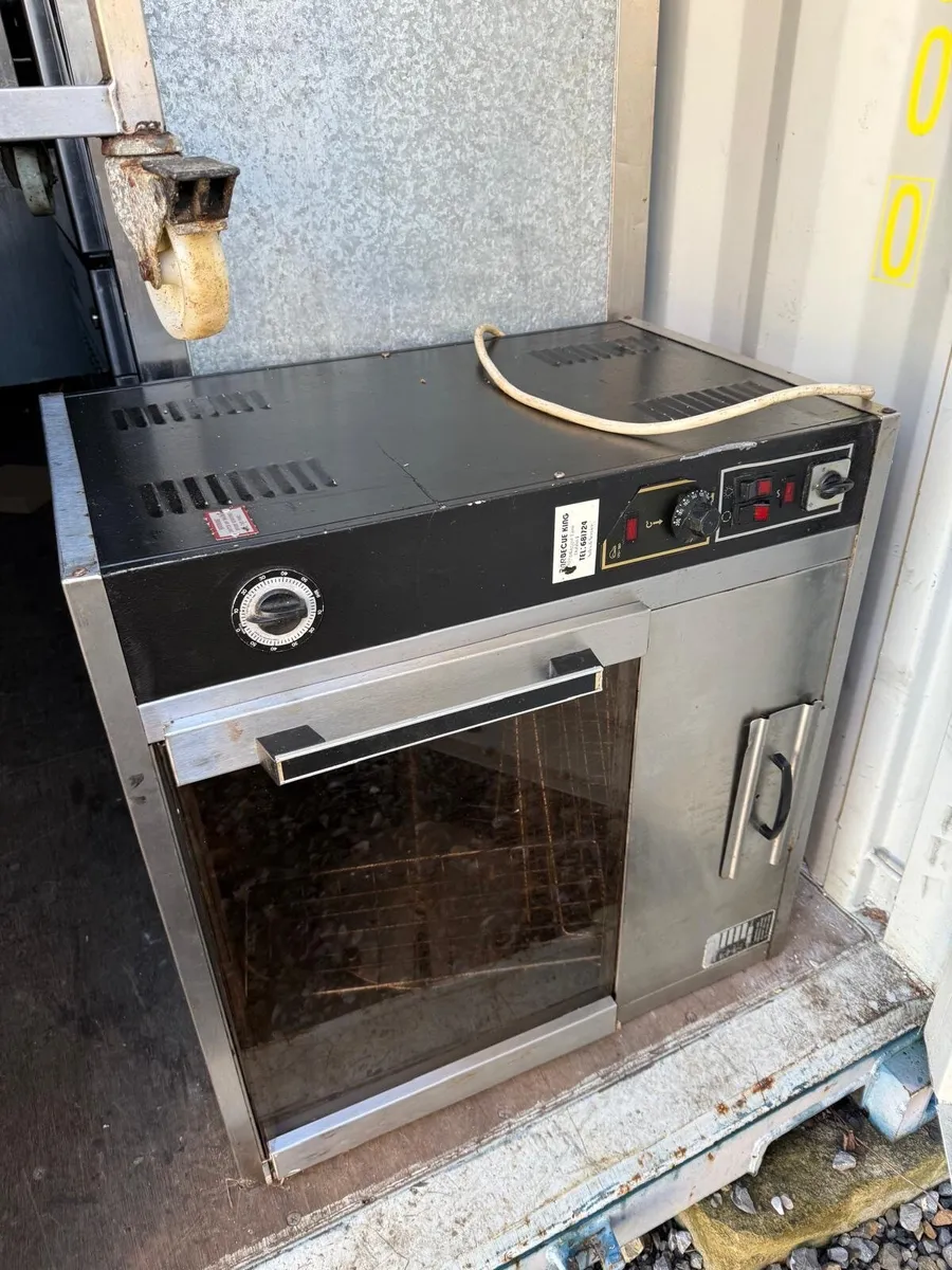 Catering equipment - Image 1