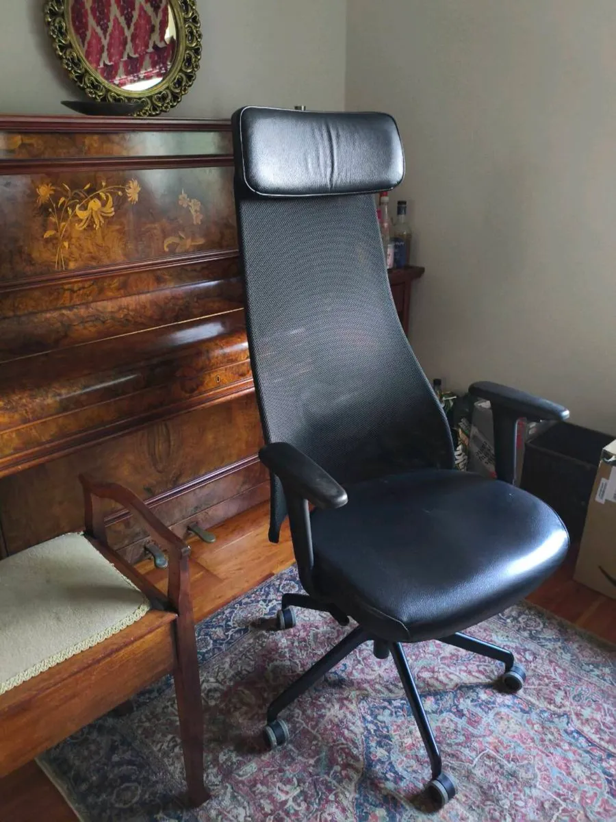 Selling beautiful new , Ergonomic office chair,100 - Image 1
