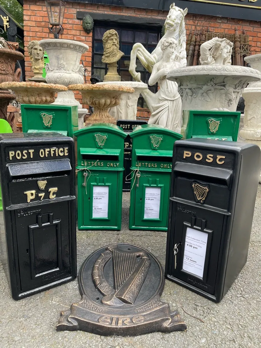 Irish 🇮🇪 post box - Image 2