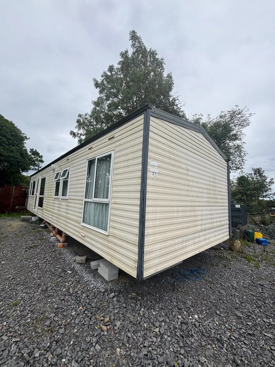 Mobile Home for Sale - Image 1