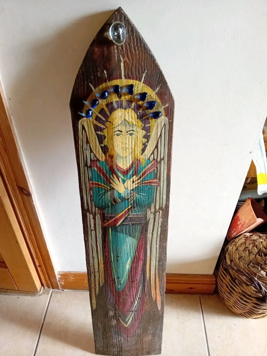 Wooden hand painted religious hanging - Image 3