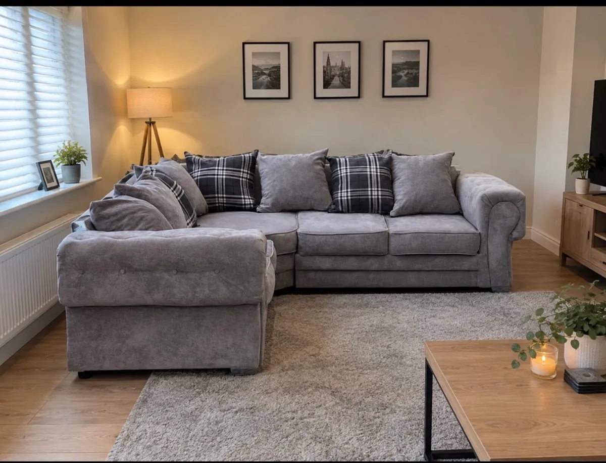 Verona L shaped  corner  sofa - Image 1