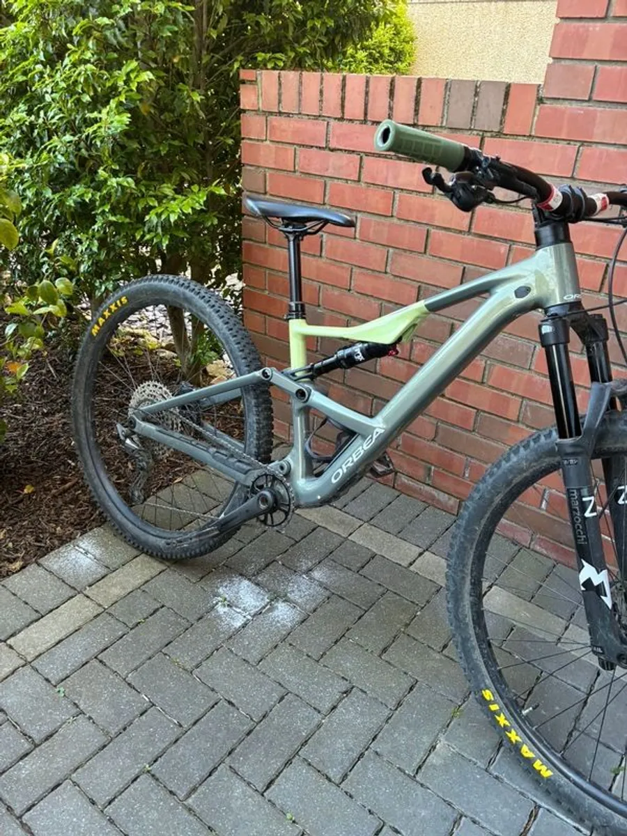 Orbea Occam SL H30 Spaceship Green/Acid Gum Gloss - Image 2