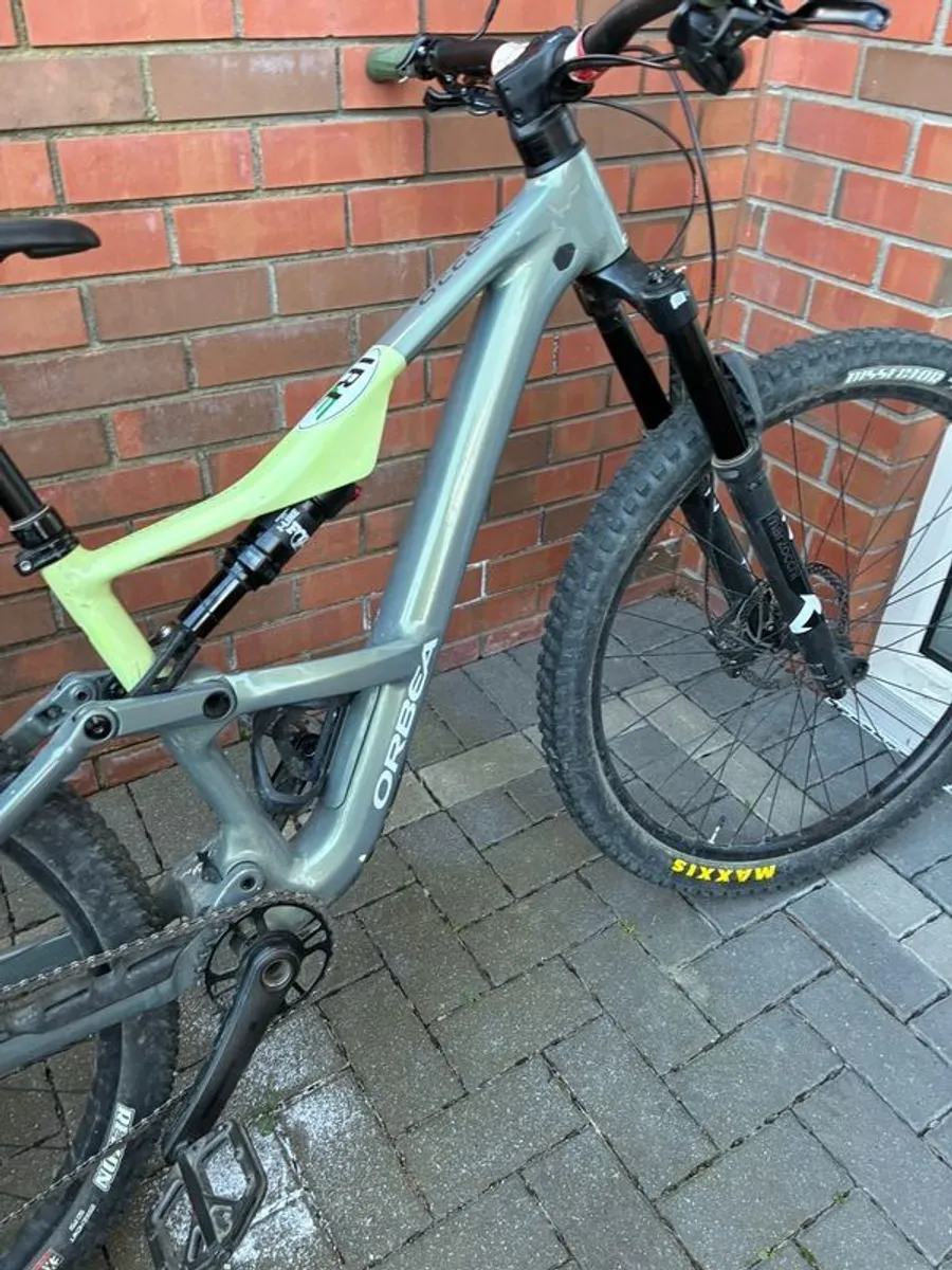 Orbea Occam SL H30 Spaceship Green/Acid Gum Gloss - Image 3