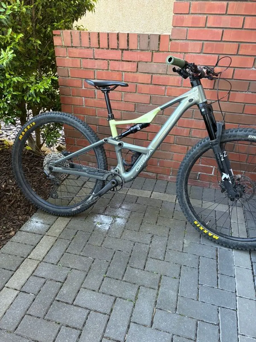 Orbea Occam SL H30 Spaceship Green/Acid Gum Gloss - Image 1