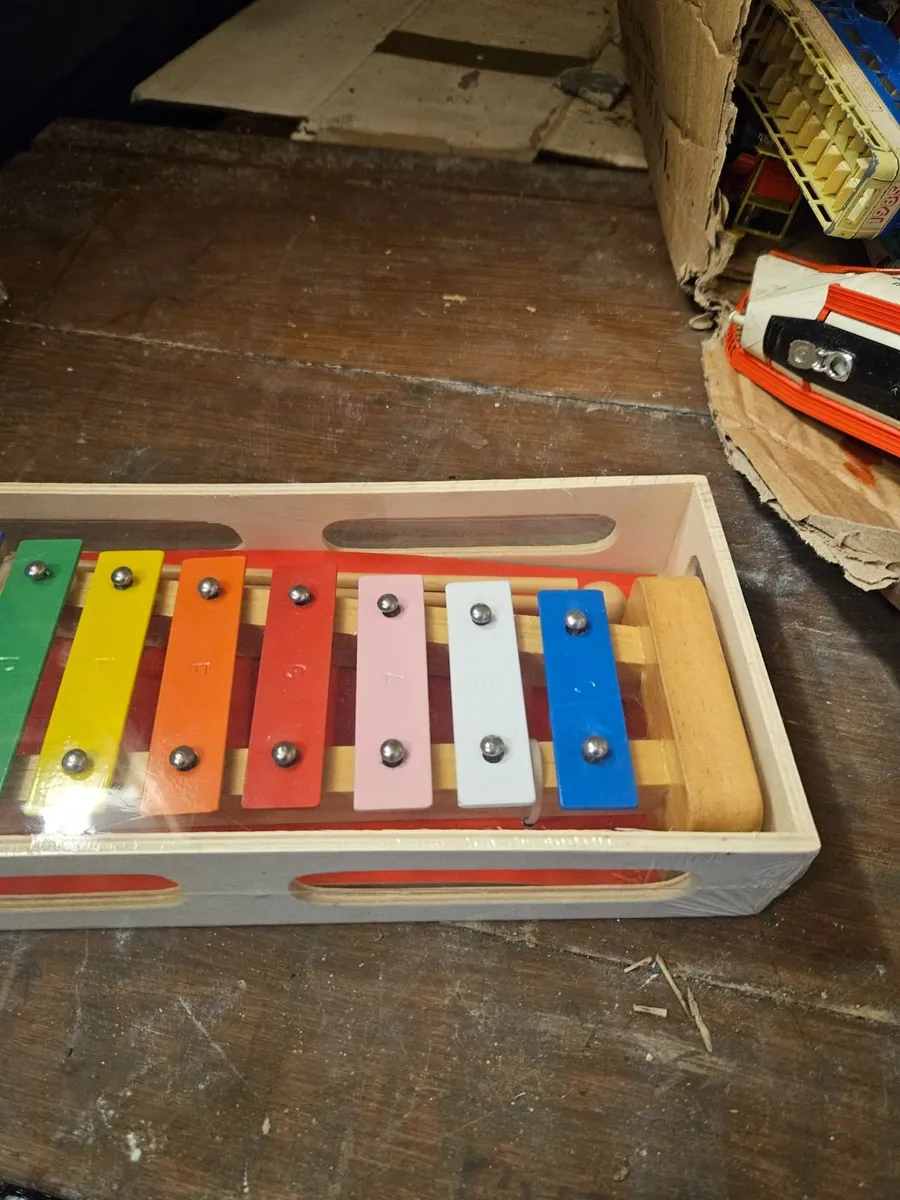 Childs Wooden Xylophone Sealed - Image 2