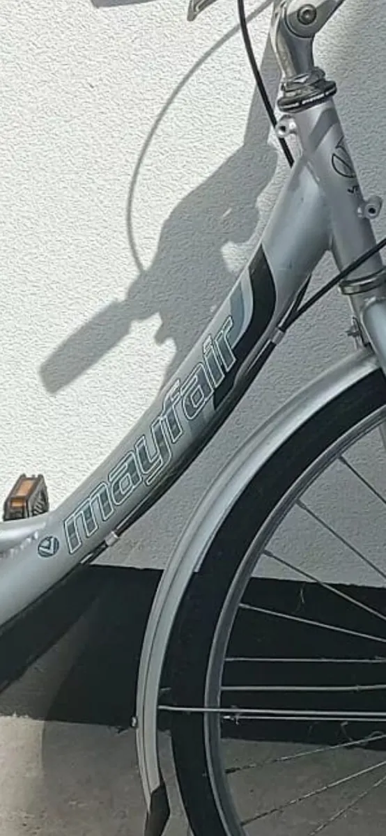 Viking Mayfair Ladies Hybrid/Trekking Bike - Image 3