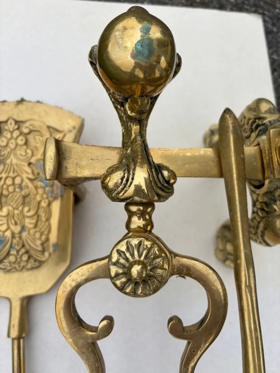 Brass Fire side set - Image 4