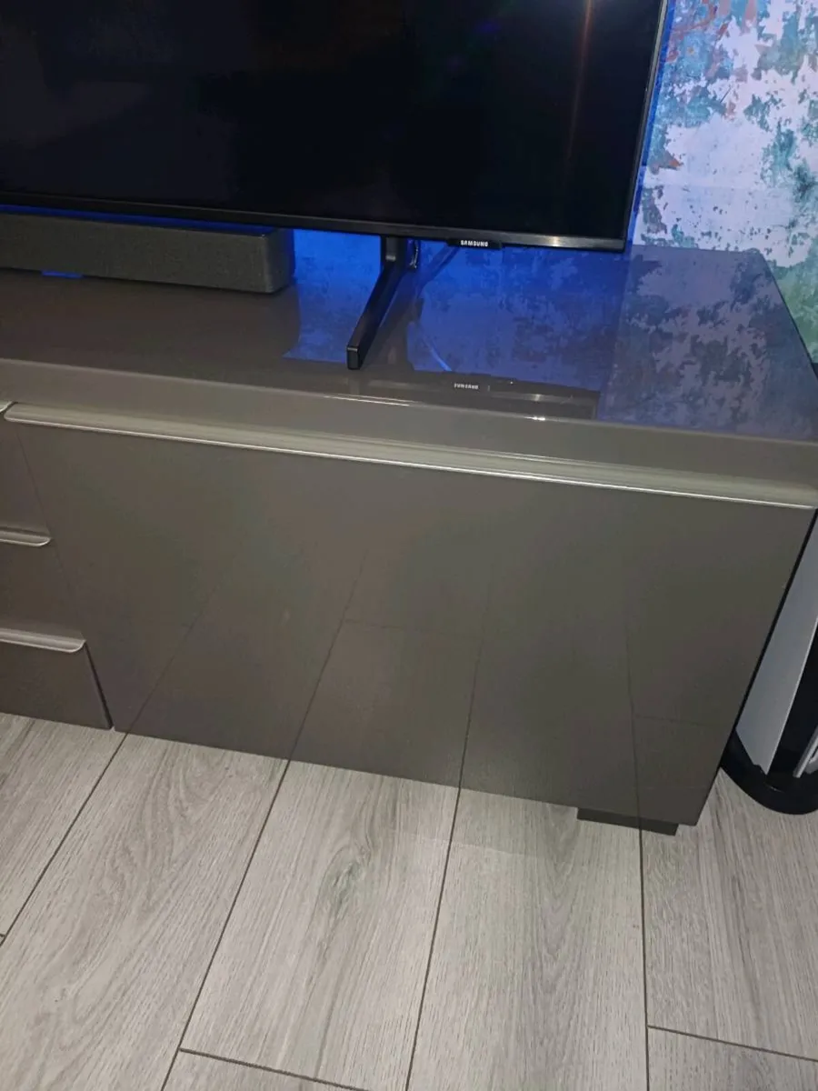 Tv unit - Image 3