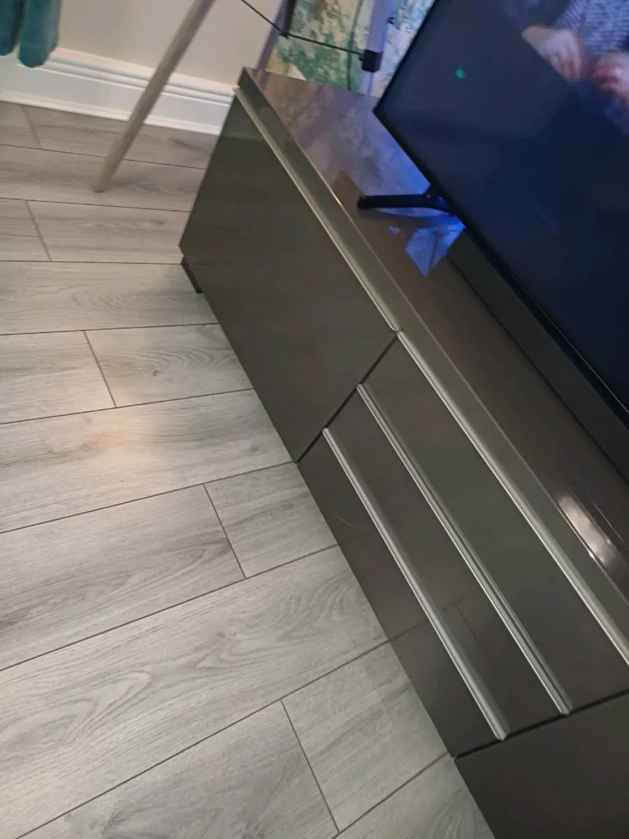 Tv unit - Image 4
