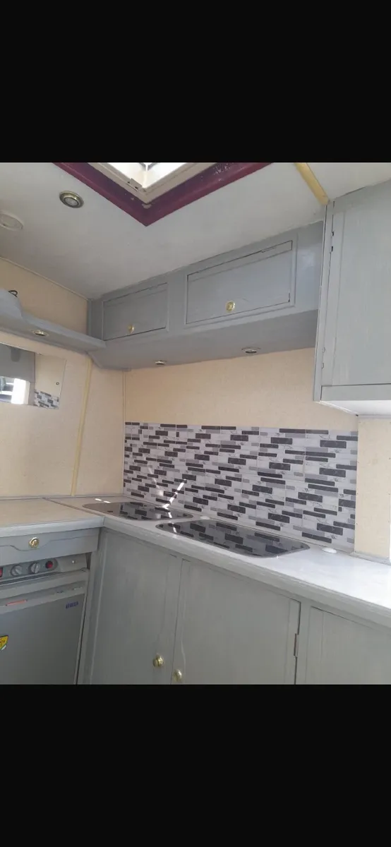 Campervan - Image 4