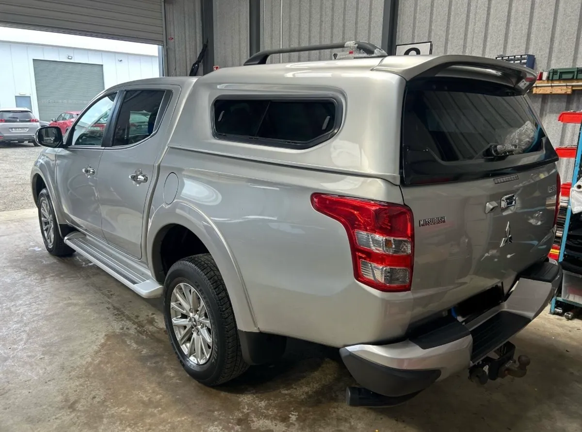 Mitsubishi L200 - Image 2