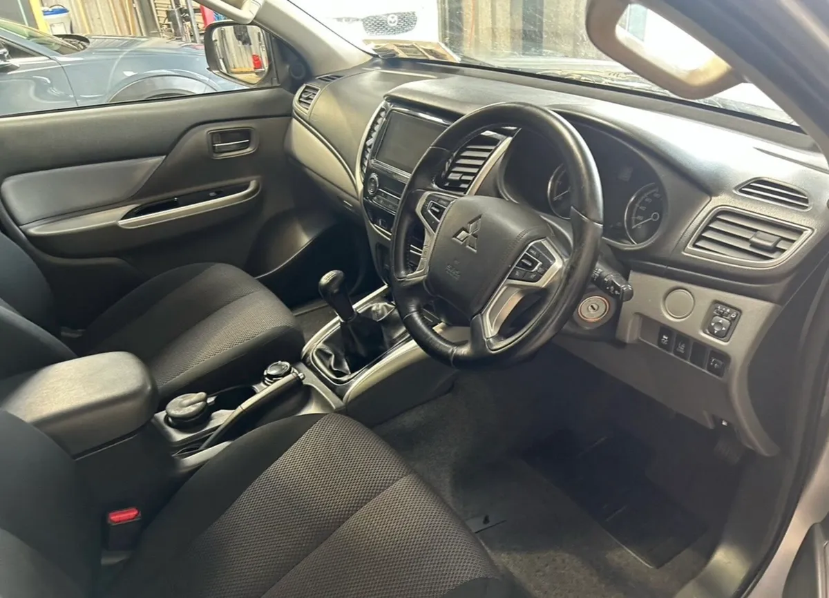 Mitsubishi L200 - Image 3