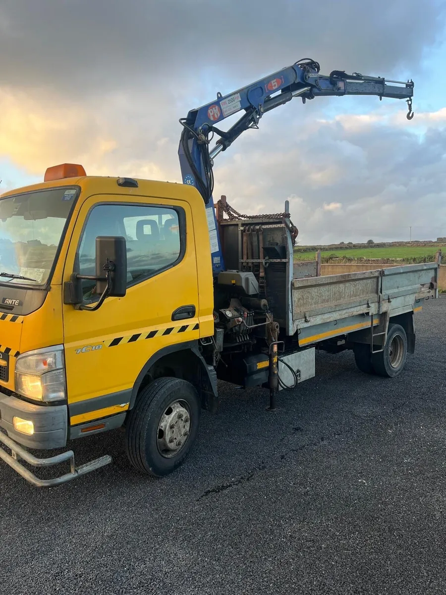 Mitsubishi Canter - Image 3