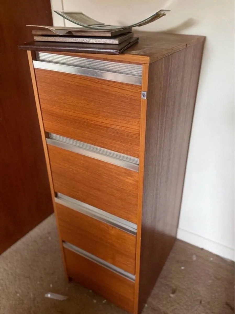 Filing Cabinet