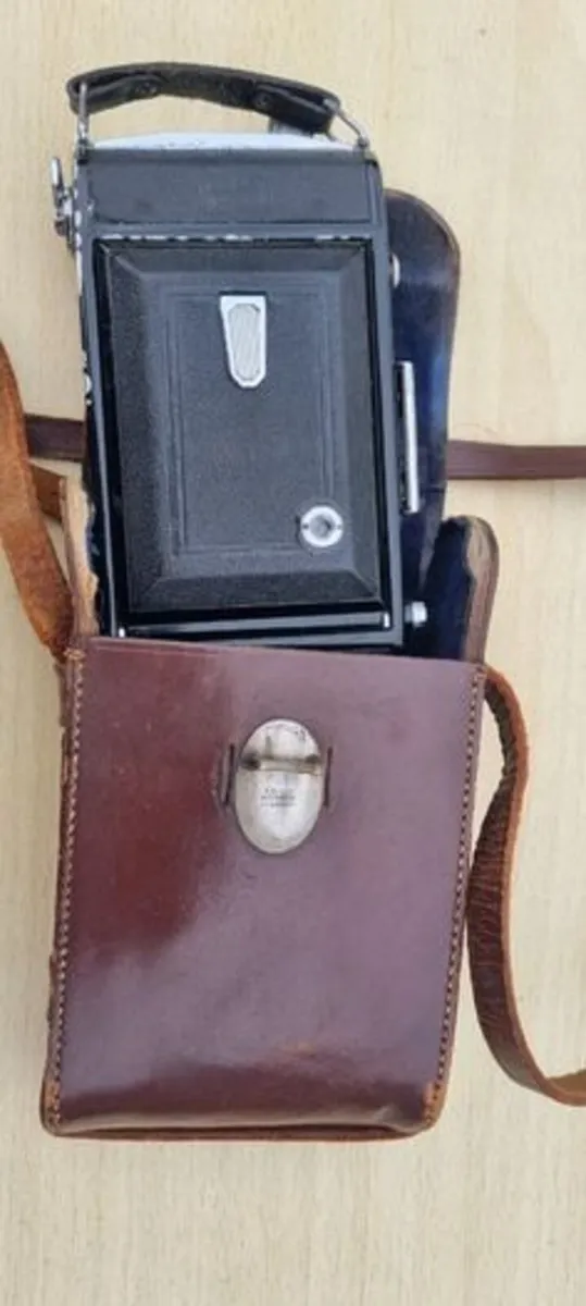 Vintage Zeiss Ikon Nettar Telma Analog Camera - Image 4