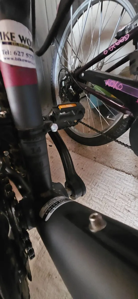 Laurel 26" Mountain Bike - Image 2