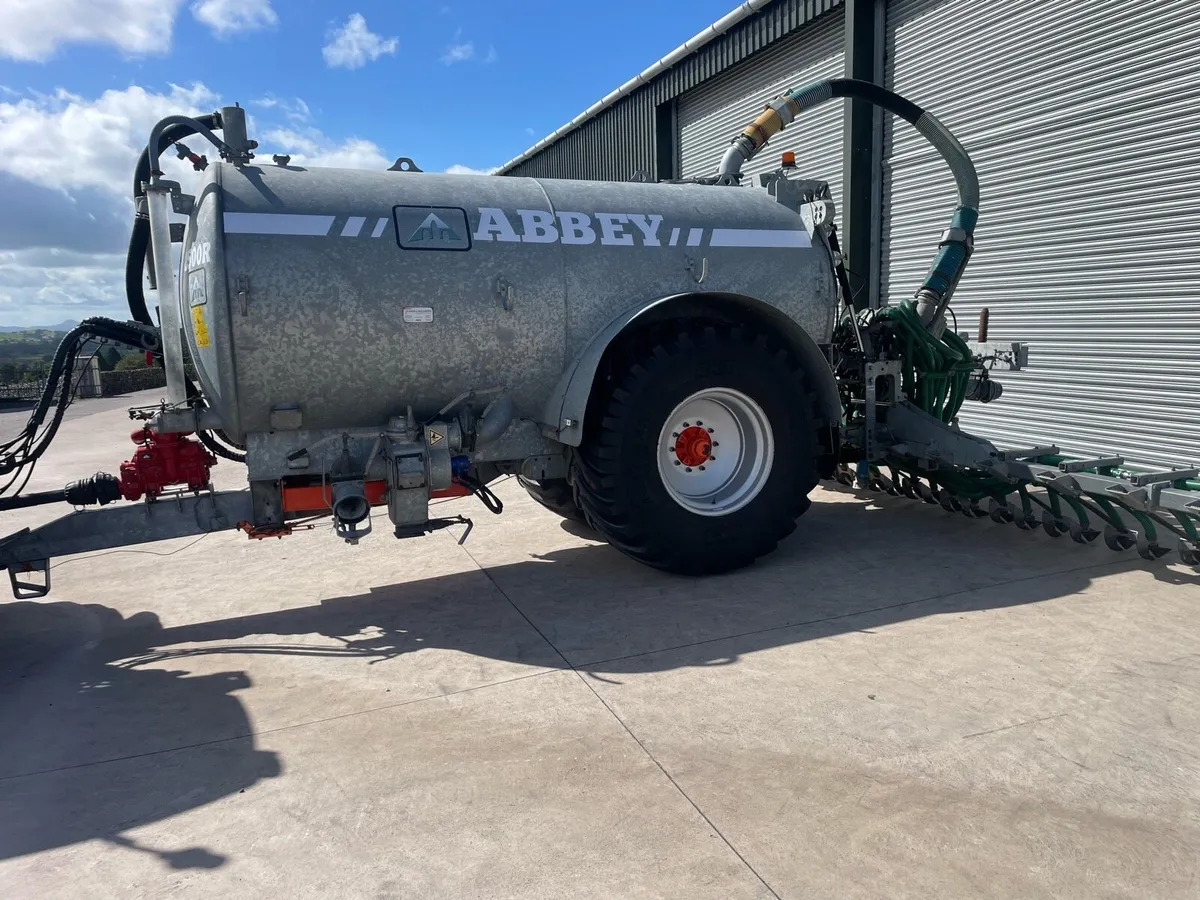 Abbey 2500R premium plus tanker - Image 2