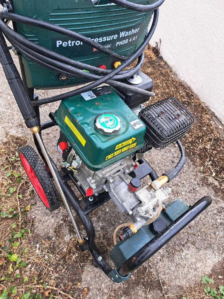 Power washer - Image 2