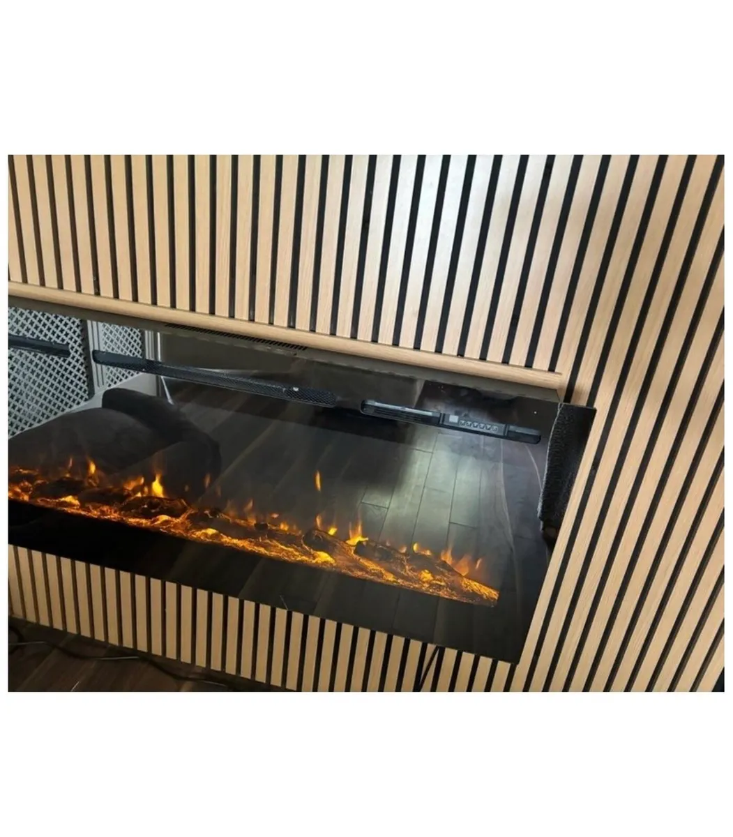 Media wall fire - Image 2