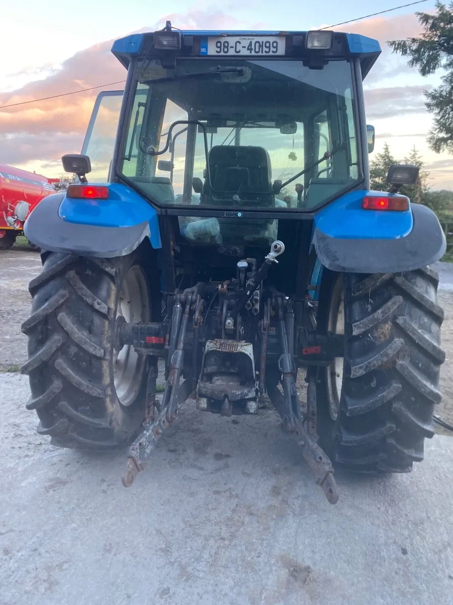 New Holland TS 110 - Image 3