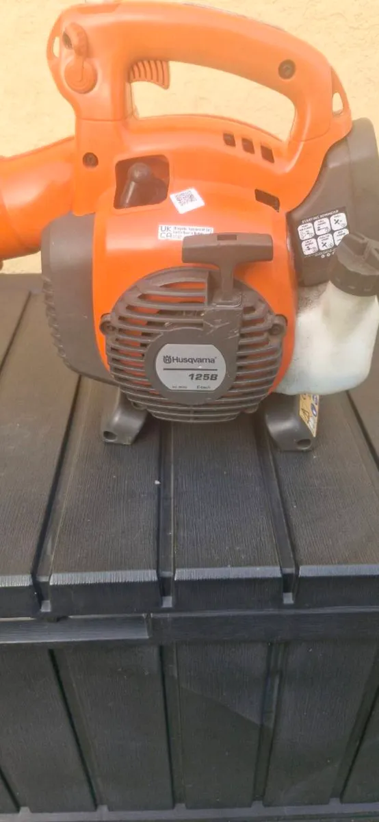 Husqvarna 125h leaf blower - Image 2