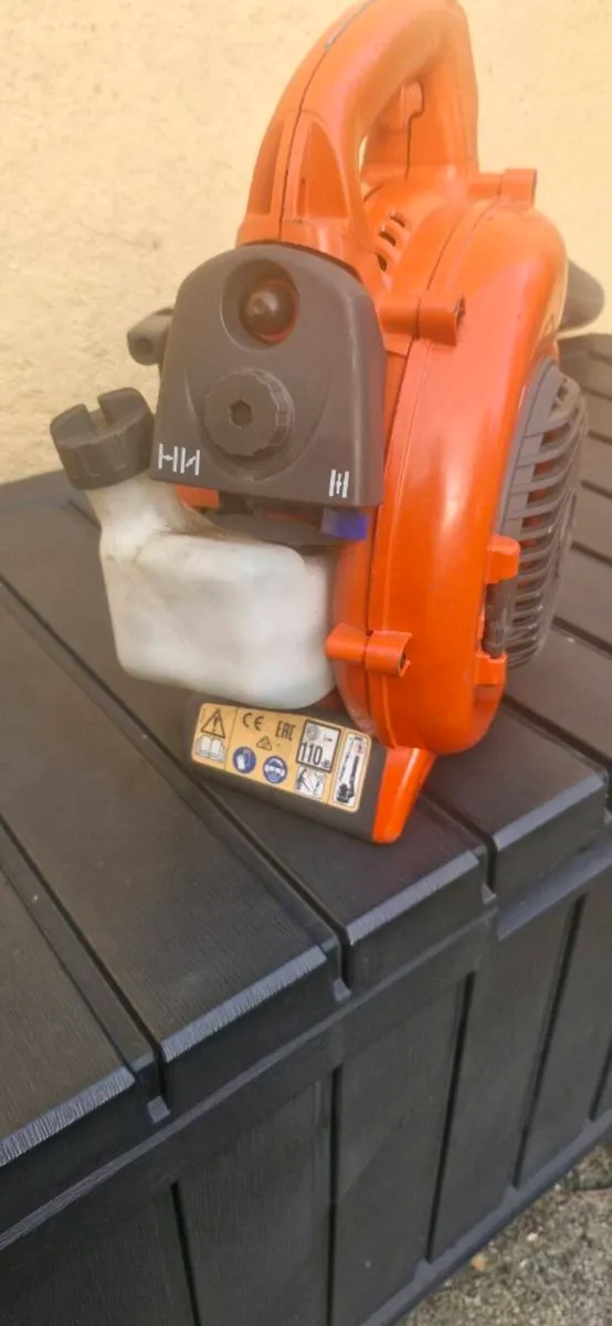 Husqvarna 125h leaf blower - Image 3