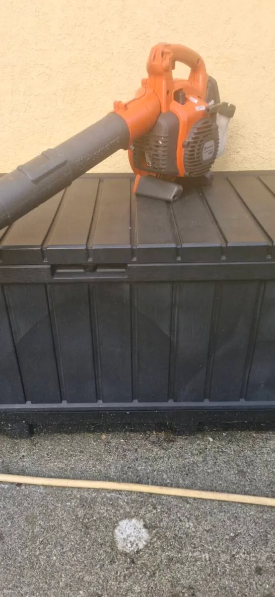 Husqvarna 125h leaf blower - Image 4