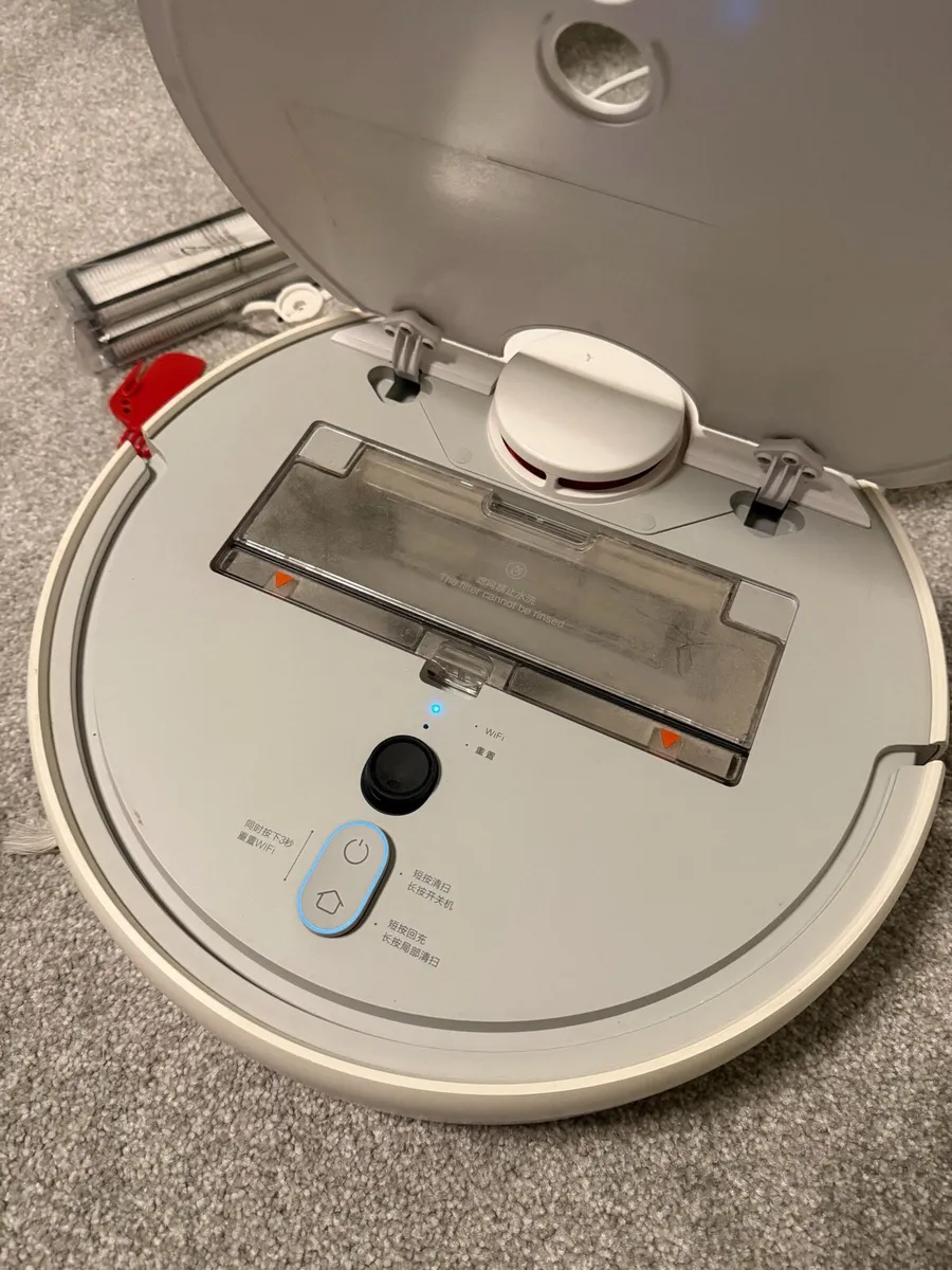 XiaoMi Robot Vacuum - Image 2