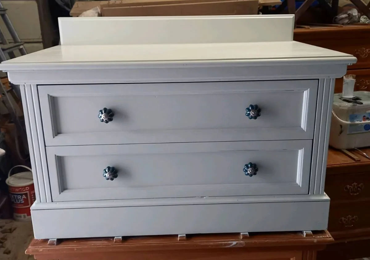 Chest of drawers - Image 3