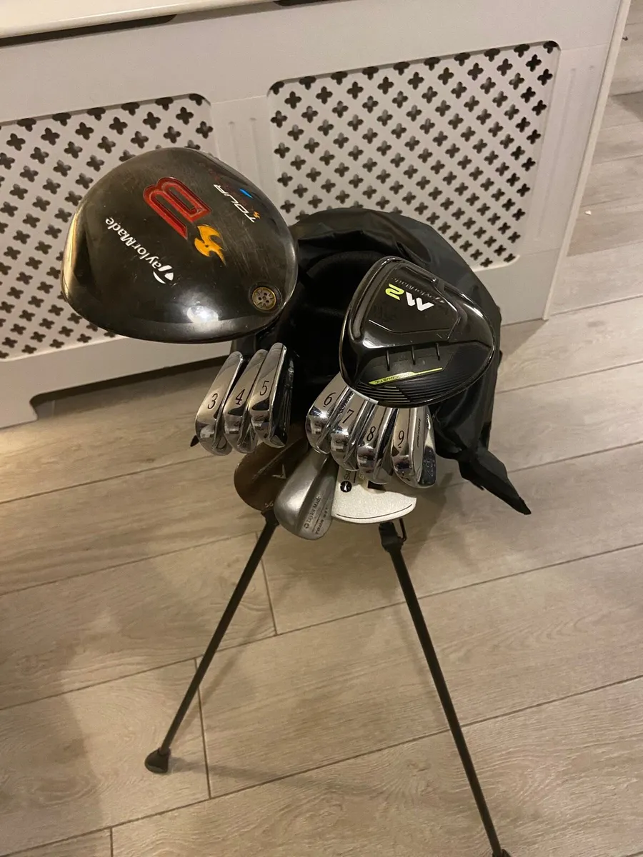 Golf Set - Image 1