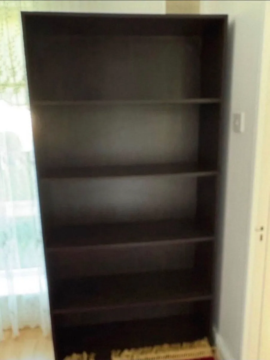 Bookshelf