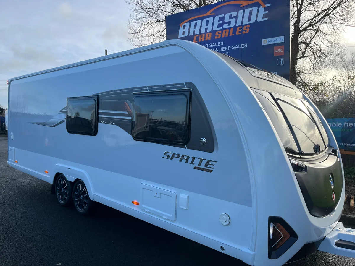 2025 SWIFT EXCLUSIVE H/SPEC 6/7 BERTH CARAVAN - Image 1