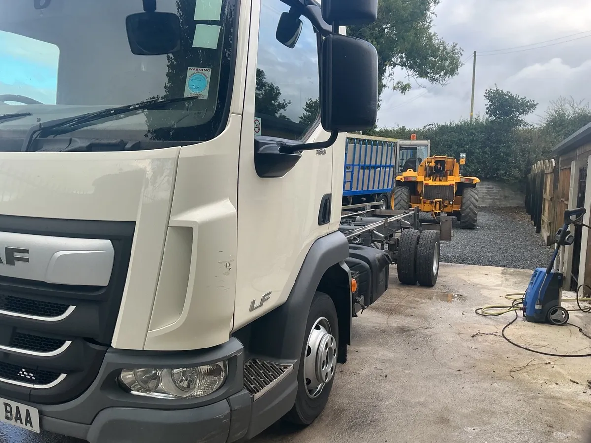2020 Daf lf - Image 2