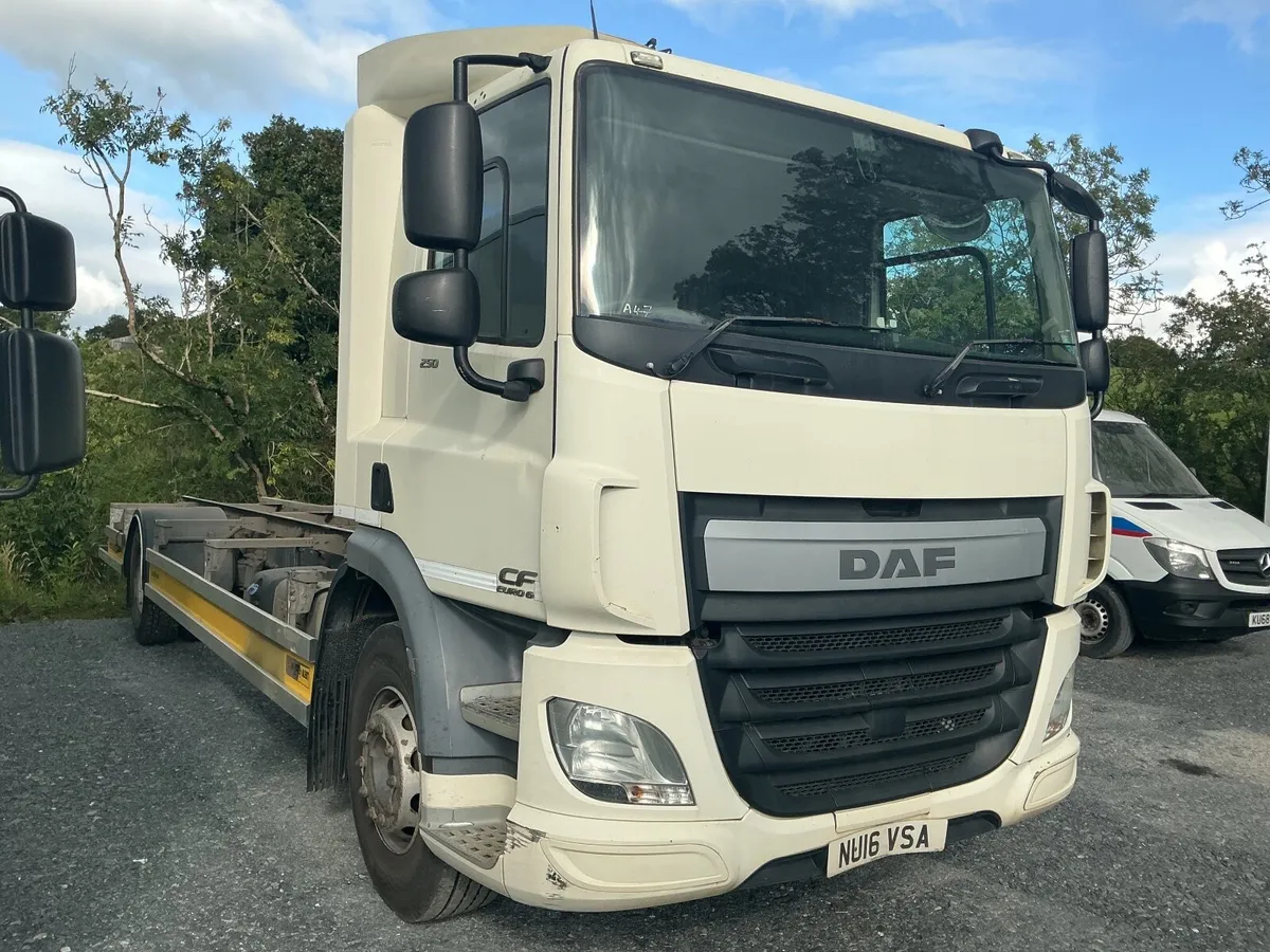 18 ton daf cf - Image 4