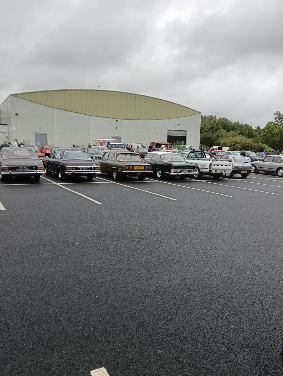 CLASSIC CAR SHOW+AUTOJUMBLE,SWORDS - Image 3