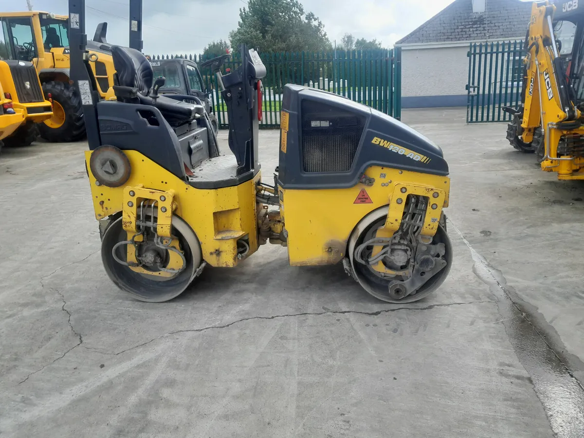 Bomag 120  Roller 2020  c/w tar cutter (18212) - Image 2