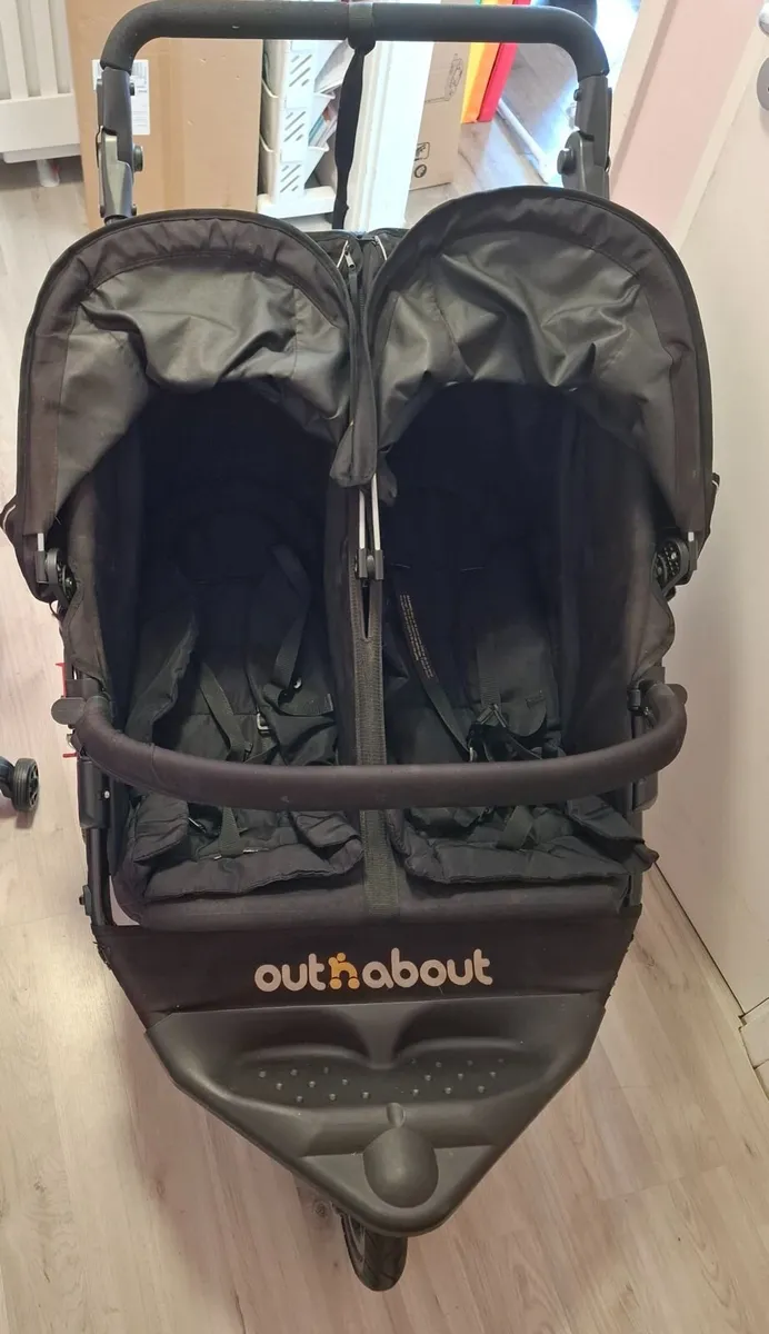 Double pram - Image 1
