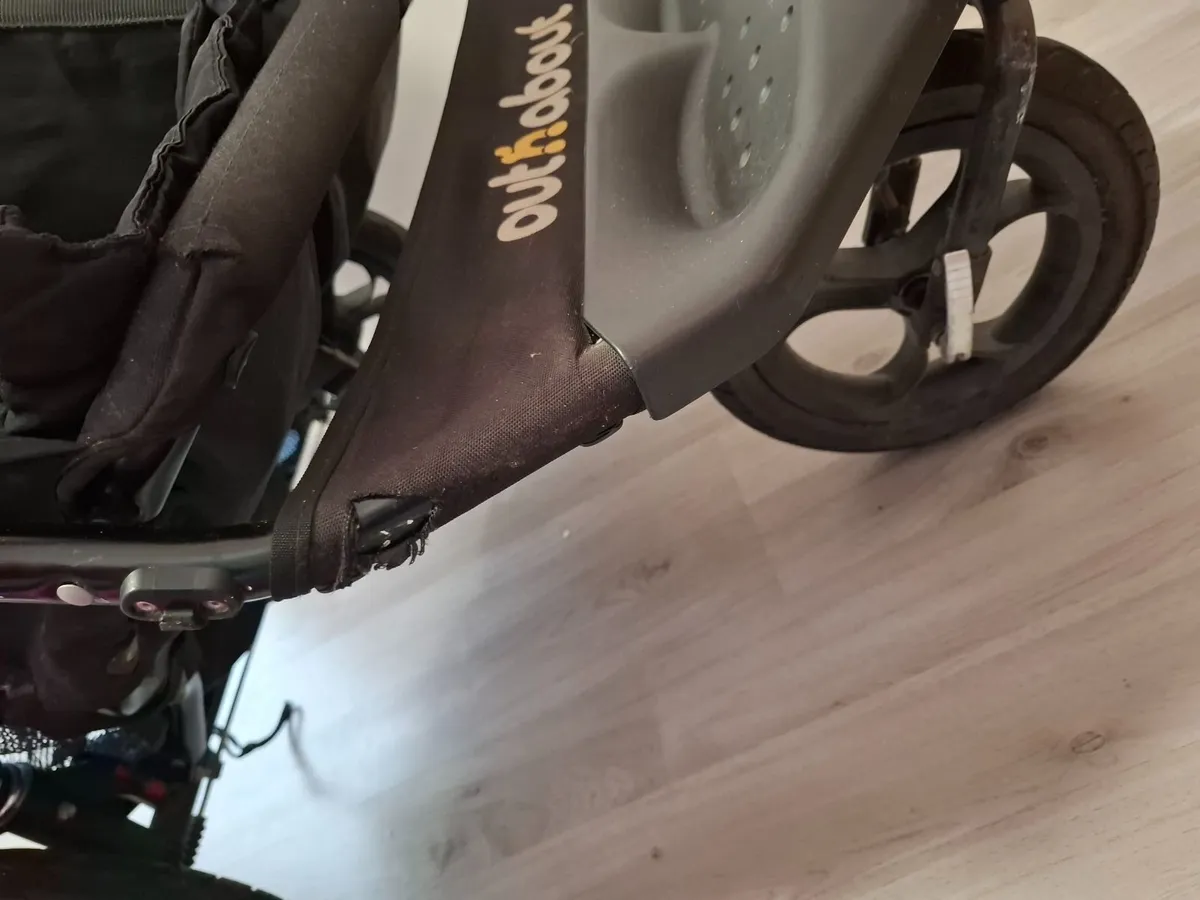 Double pram - Image 4
