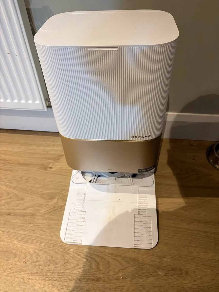 Dreame x40 Base station - Image 1