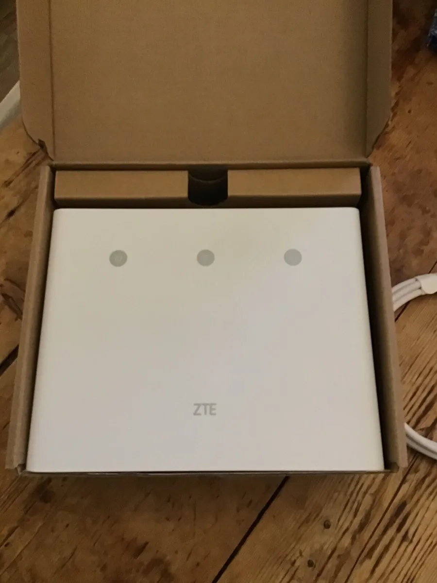 Mobile Wi Fi Router - Image 4