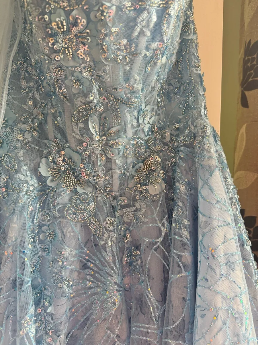 Debs dress - Image 3