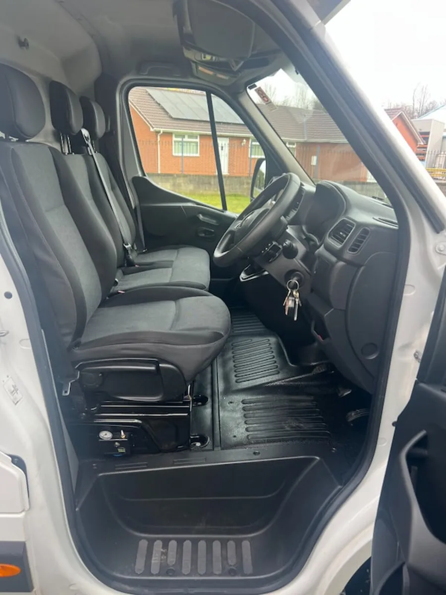 2021 Vauxhall Movano Luton Low Loader Van - Image 4