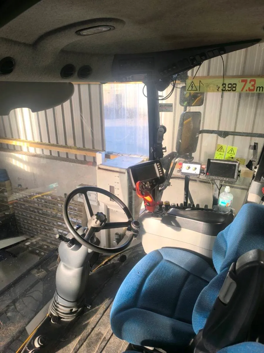 New Holland Fr9060 - Image 3