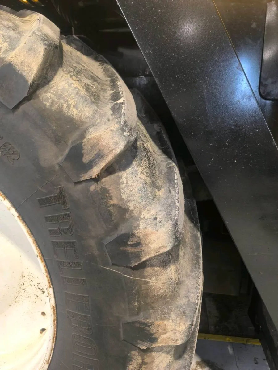 New Holland Fr9060 - Image 4
