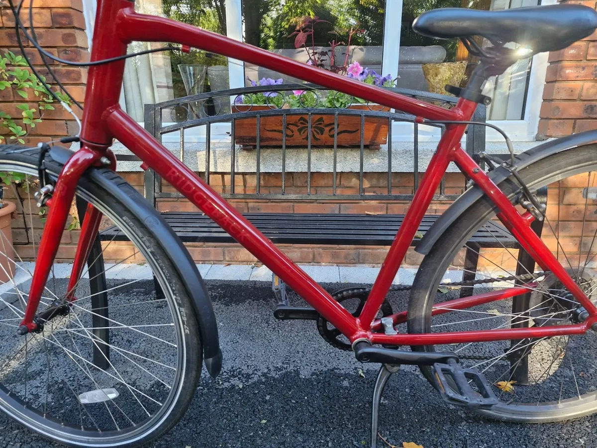 Ridgeback Hybrid bike in very good condition - Image 3