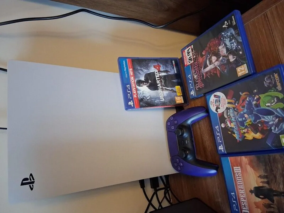 Playstation 5 (DISC Console)+Games, Boxed, Good Condition - Image 1